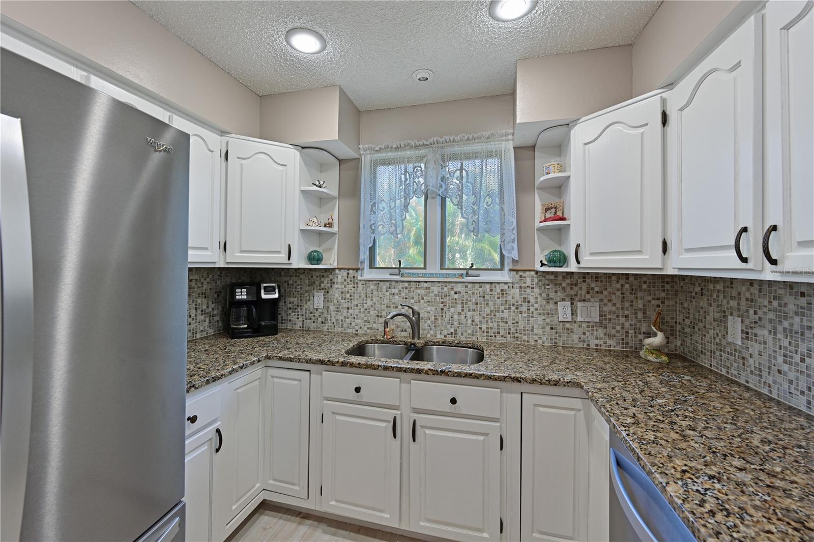 BIMINI BAY ESTATES - Residential