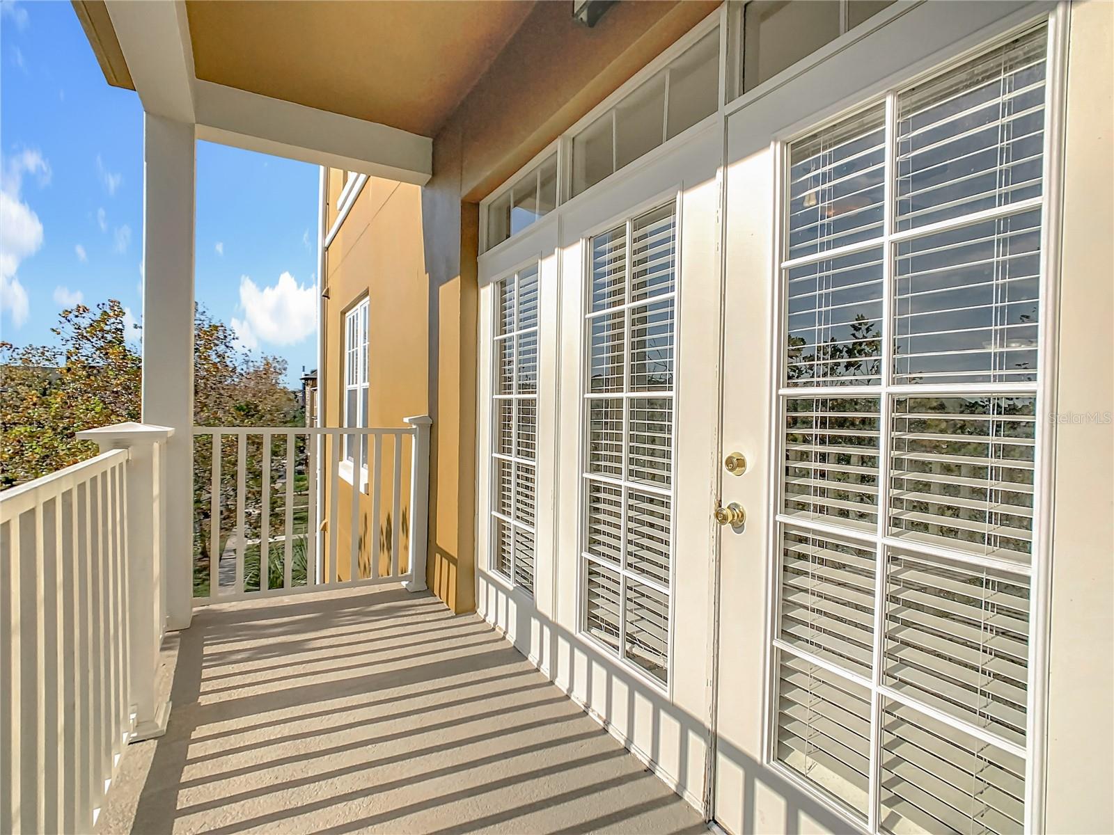 ARTISAN CLUB CONDO PH 6 - Residential