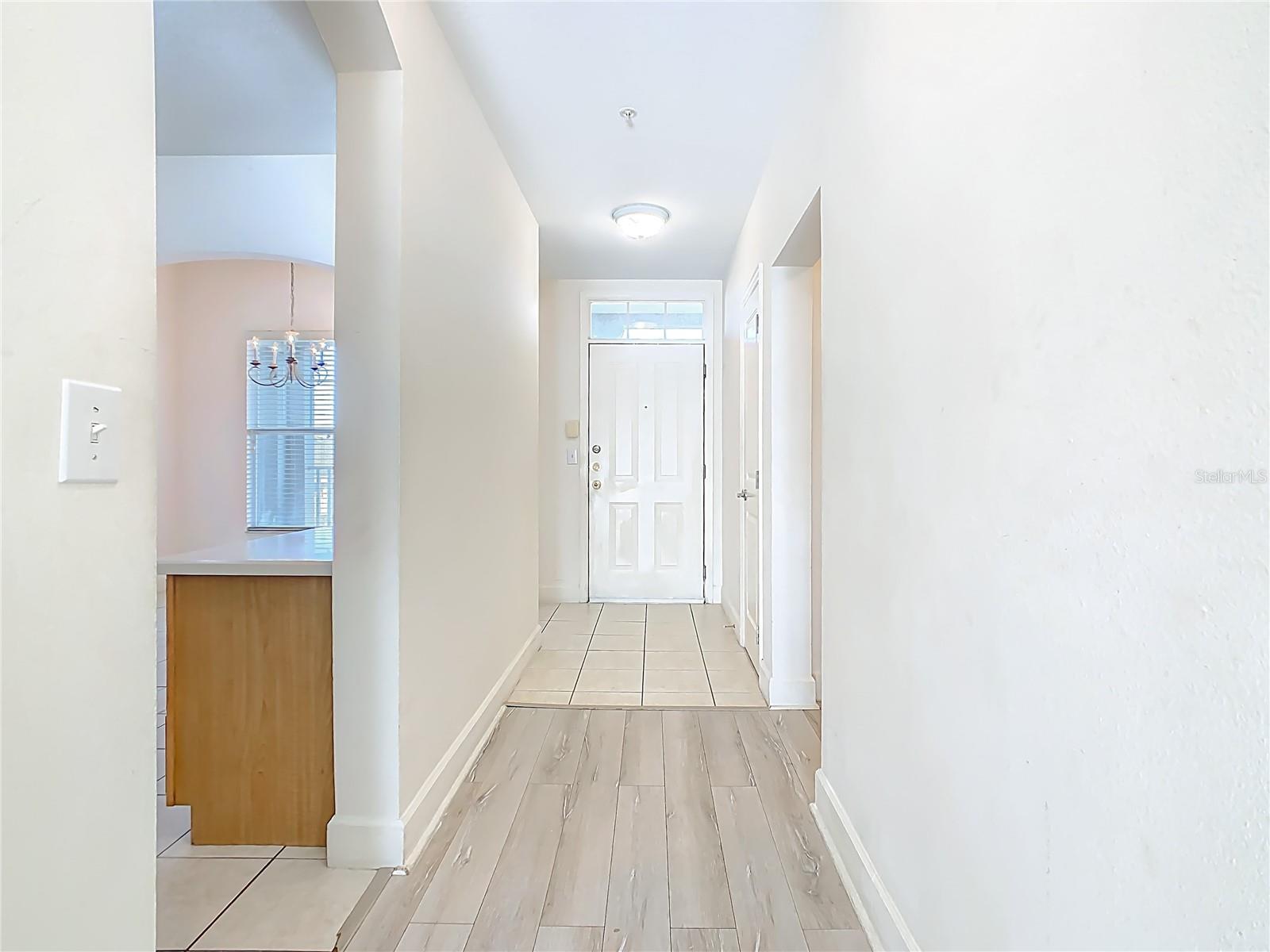 ARTISAN CLUB CONDO PH 6 - Residential