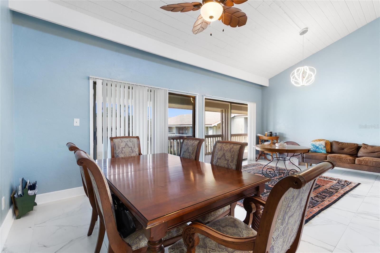 GRENELEFE TENNIS VILLAGE CONDO - Residential