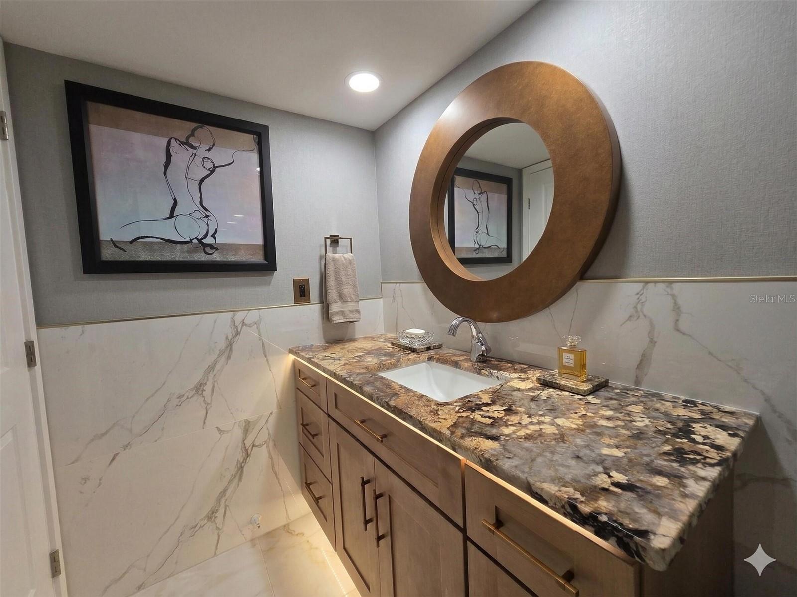 MANSIONS BY THE SEA CONDO - Residential