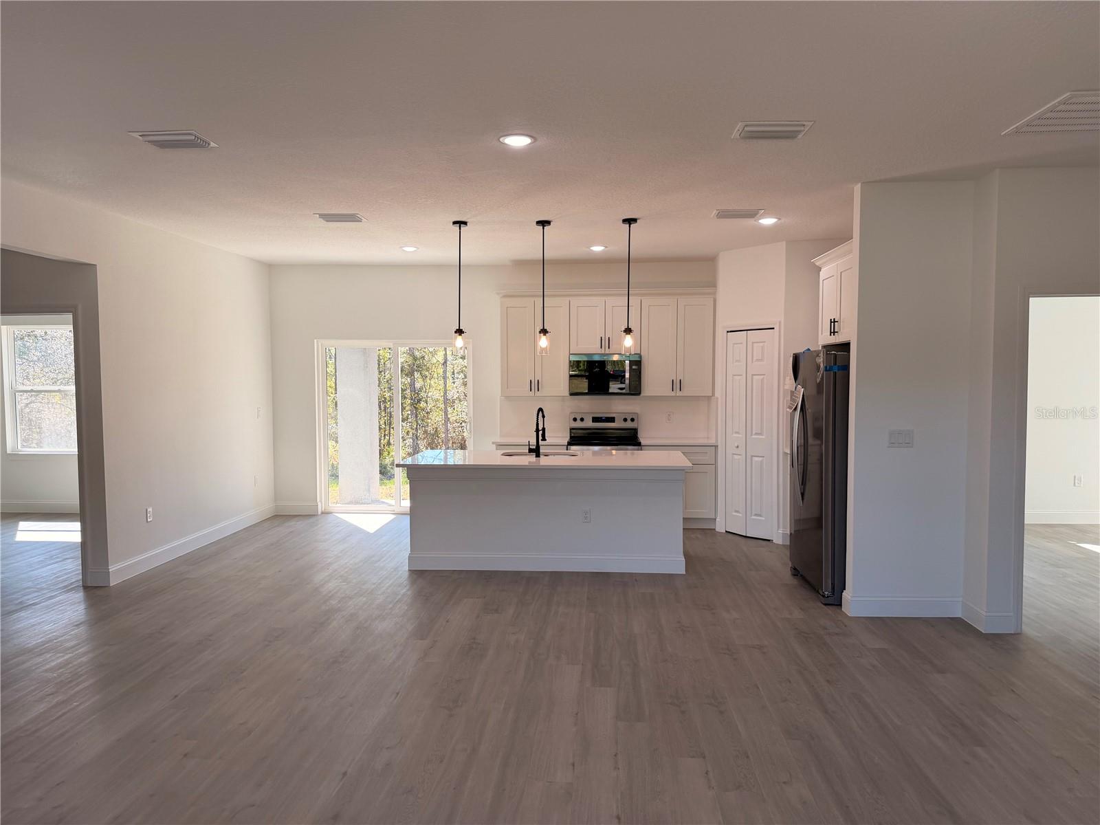 CITRUS SPGS UNIT 03 - Residential