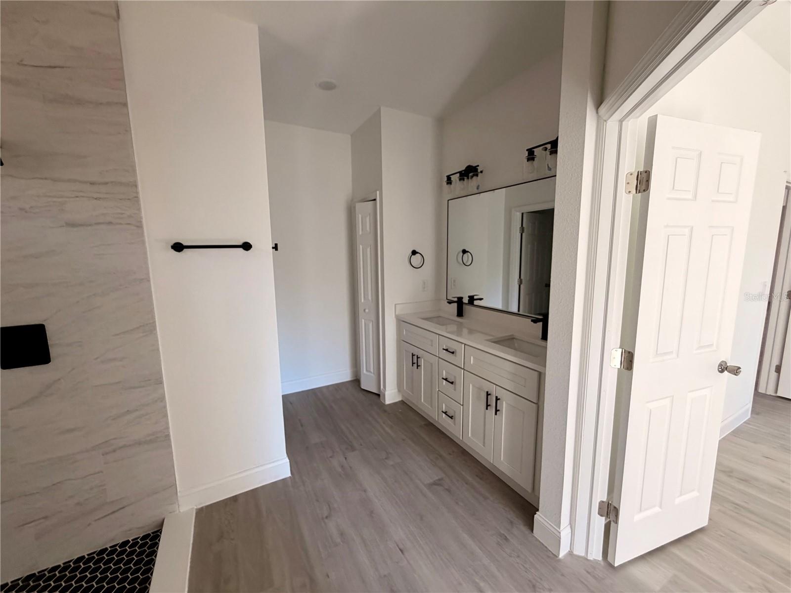 CITRUS SPGS UNIT 03 - Residential