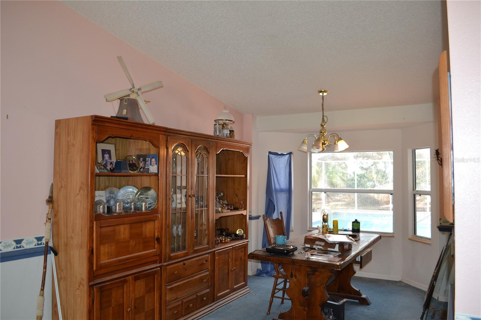 ROYAL HIGHLANDS - Residential