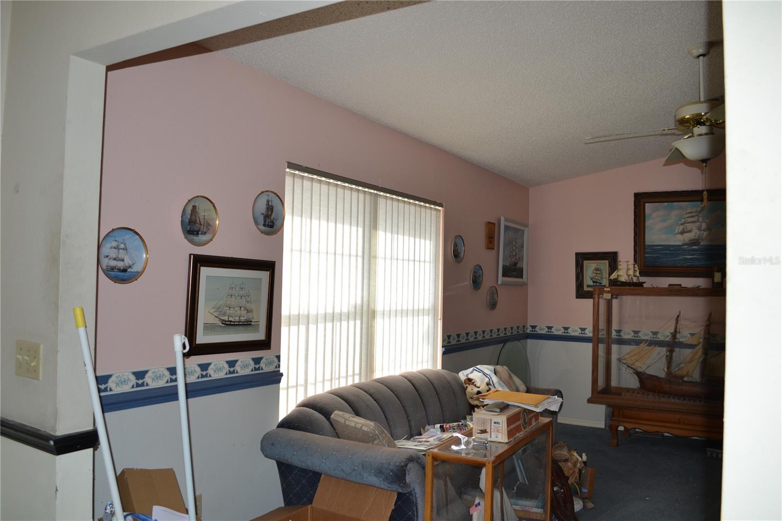 ROYAL HIGHLANDS - Residential