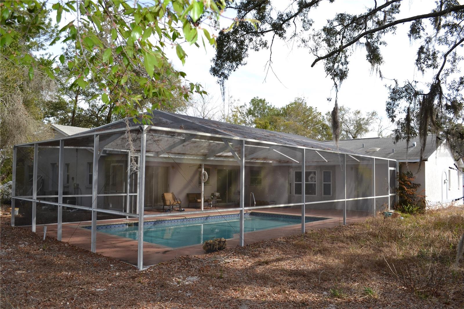 ROYAL HIGHLANDS - Residential