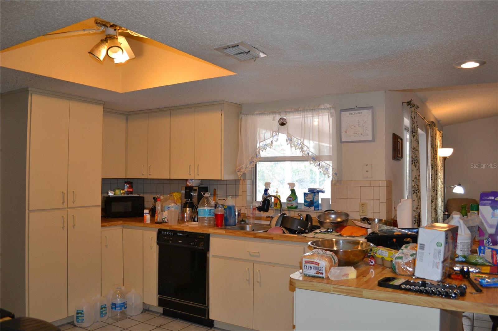 ROYAL HIGHLANDS - Residential