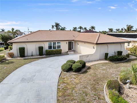 A home in PUNTA GORDA