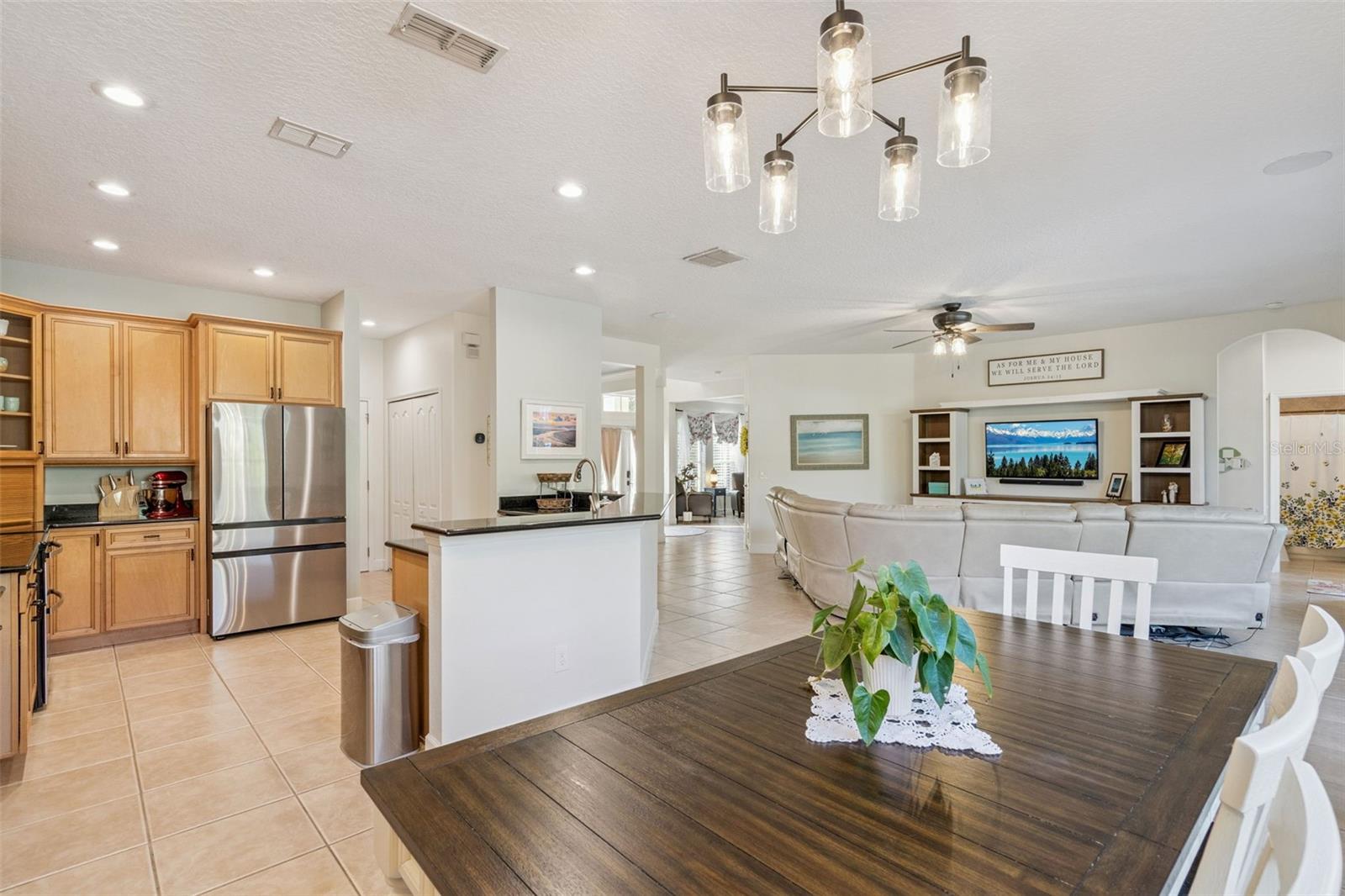 BARRINGTON ESTATES - Residential