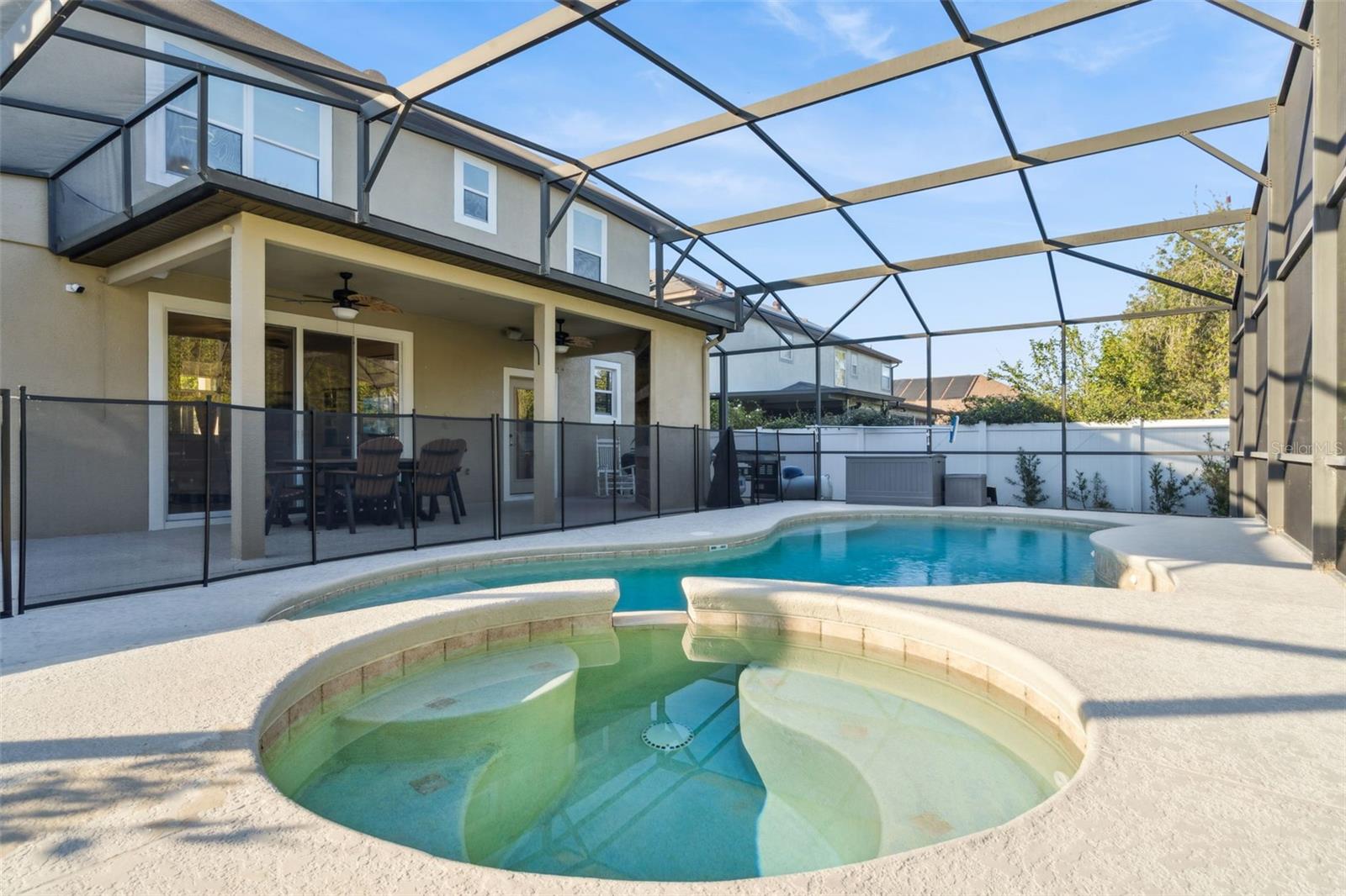 BARRINGTON ESTATES - Residential