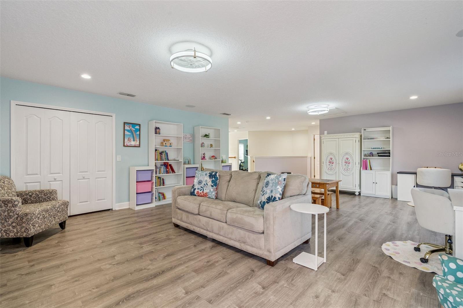 BARRINGTON ESTATES - Residential