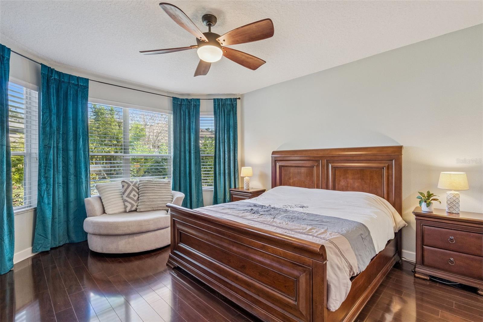 BARRINGTON ESTATES - Residential