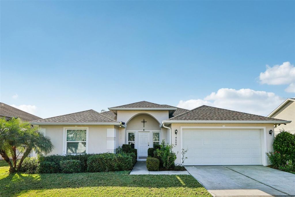 Photo of 4604 Southport Bay Drive, Kissimmee, FL 34759 (MLS # S5136457)