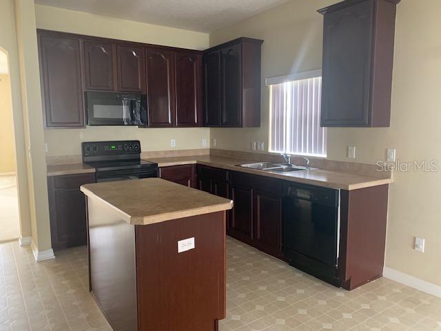 CYPRESS LAKES - PARCEL G - Residential Lease