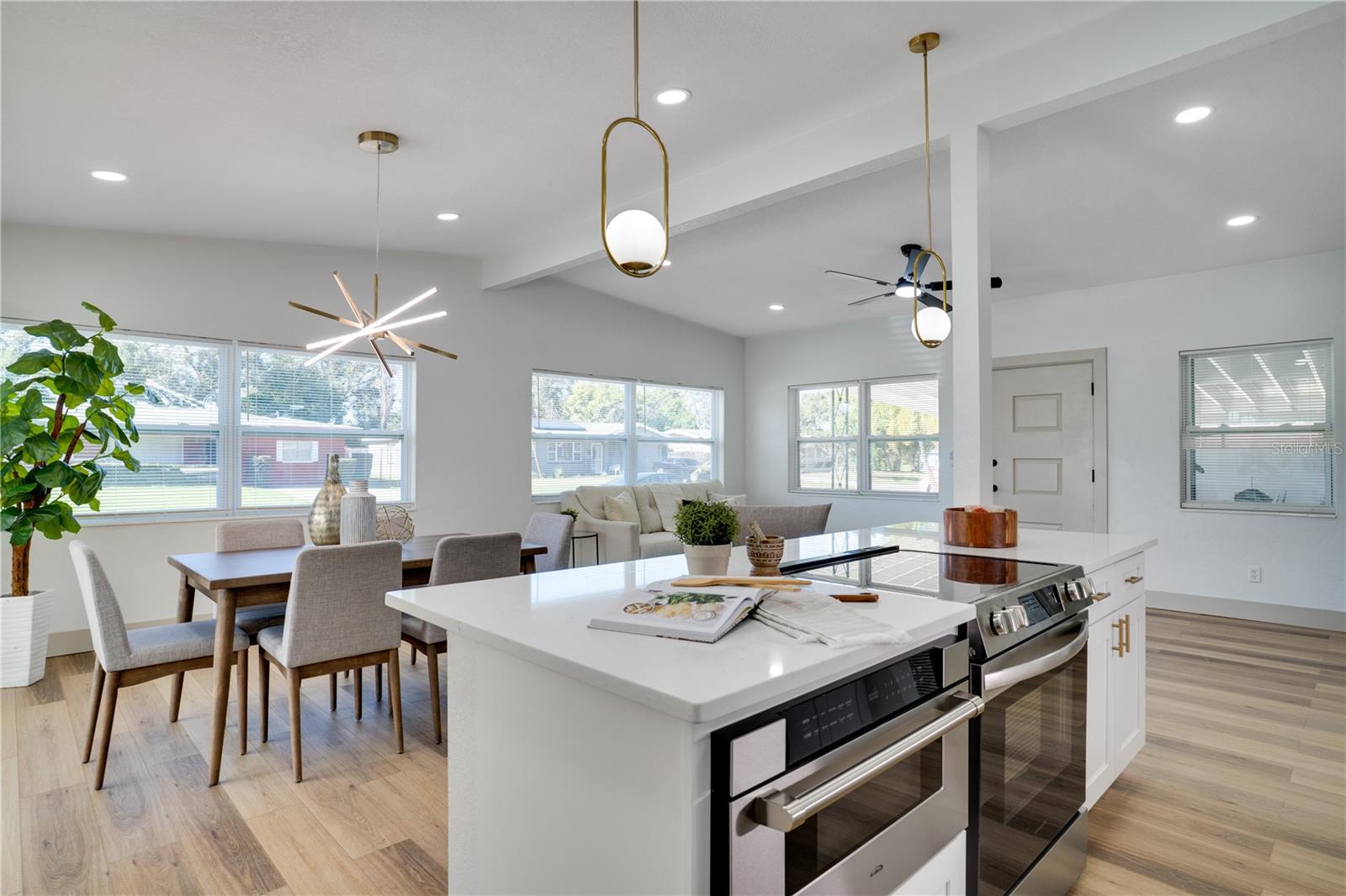 LUANNE SUB - Residential