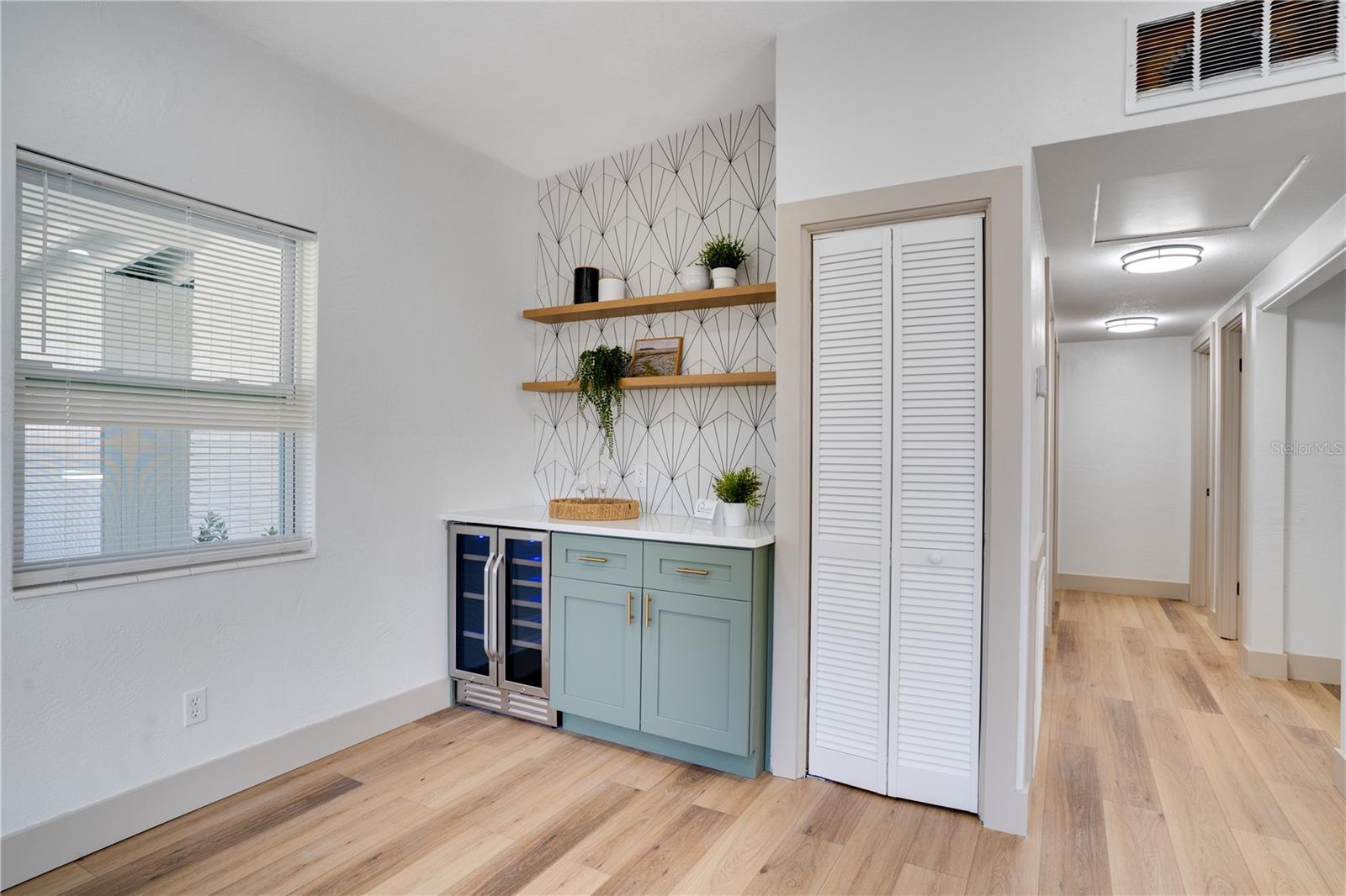 LUANNE SUB - Residential