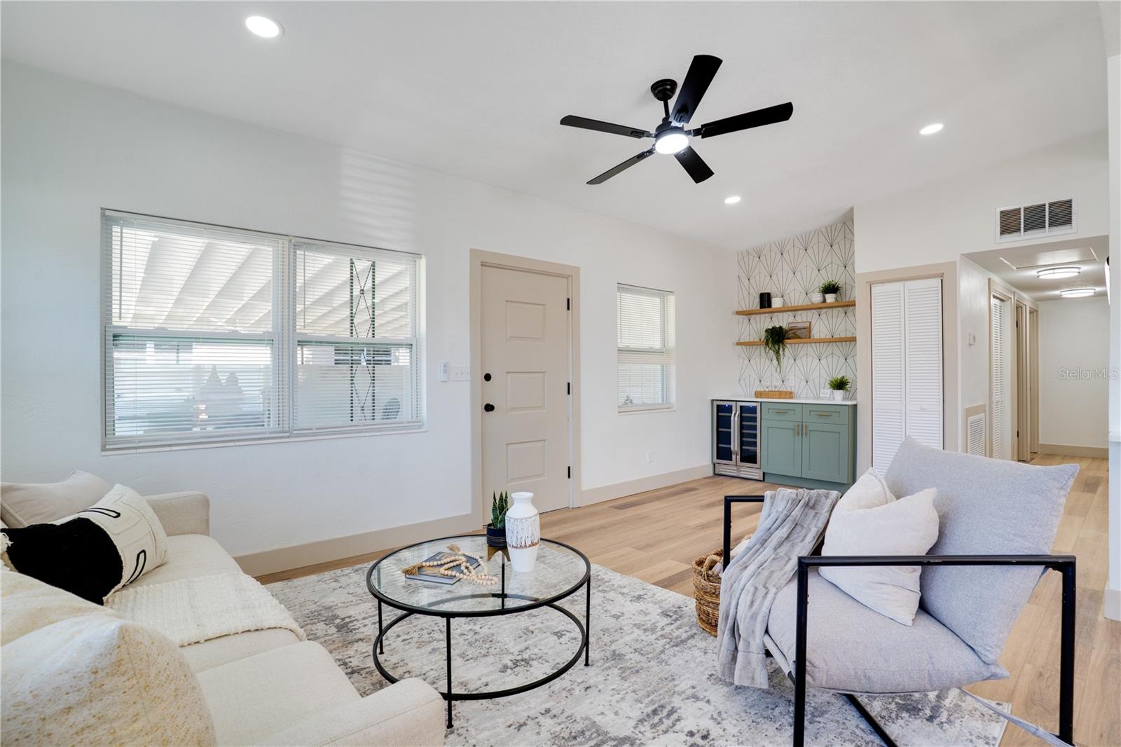 LUANNE SUB - Residential