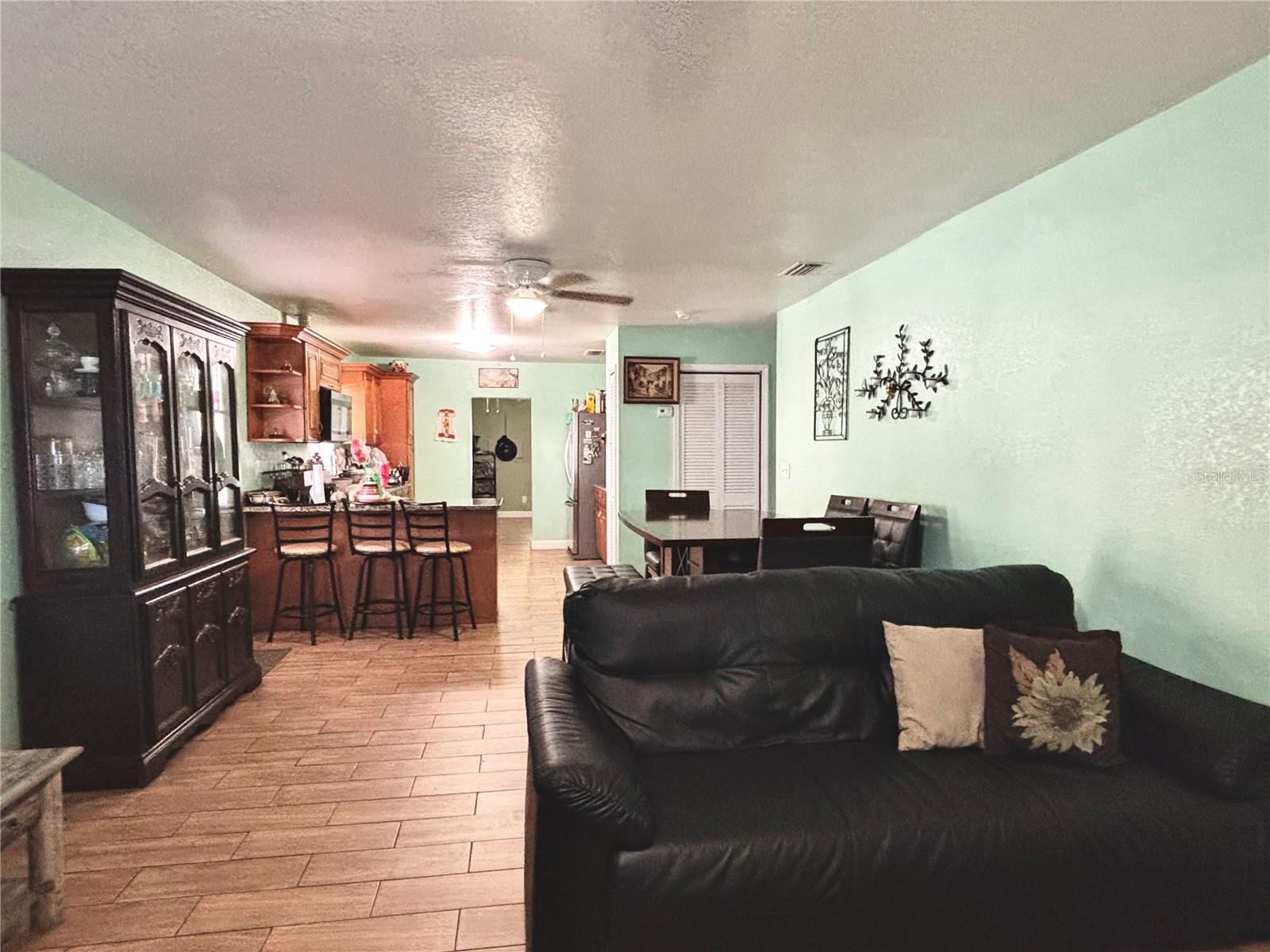 BEL AIRE SUB - Residential