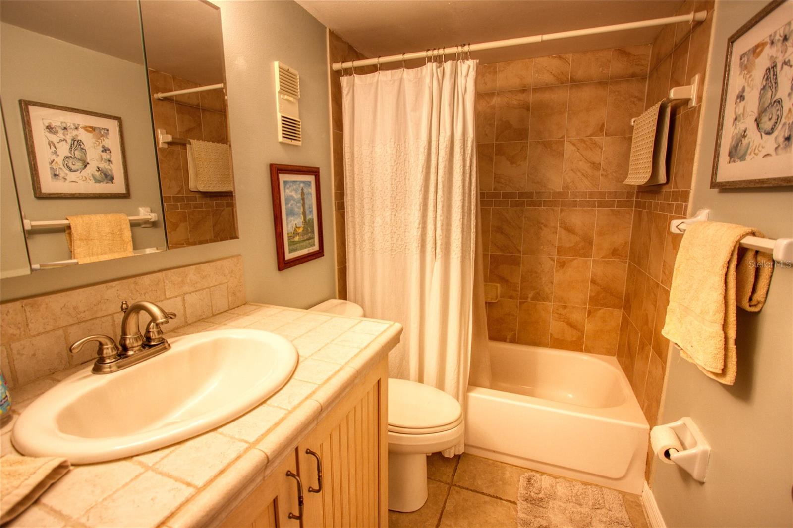 SANDPIPER TOWERS CONDO - Residential