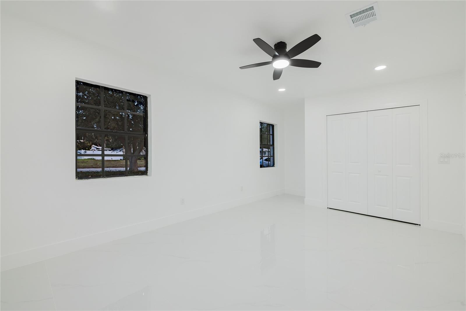 JUNGLE TERRACE SEC D - Residential