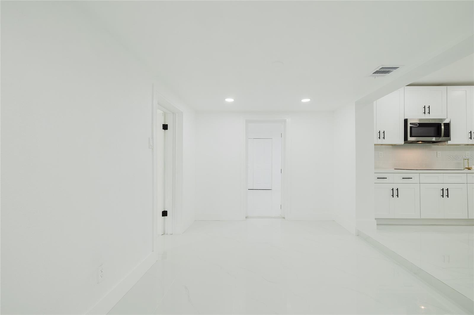 JUNGLE TERRACE SEC D - Residential