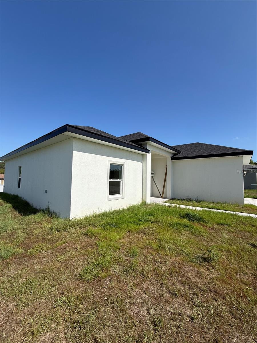 MARION OAKS UN 07 - Residential