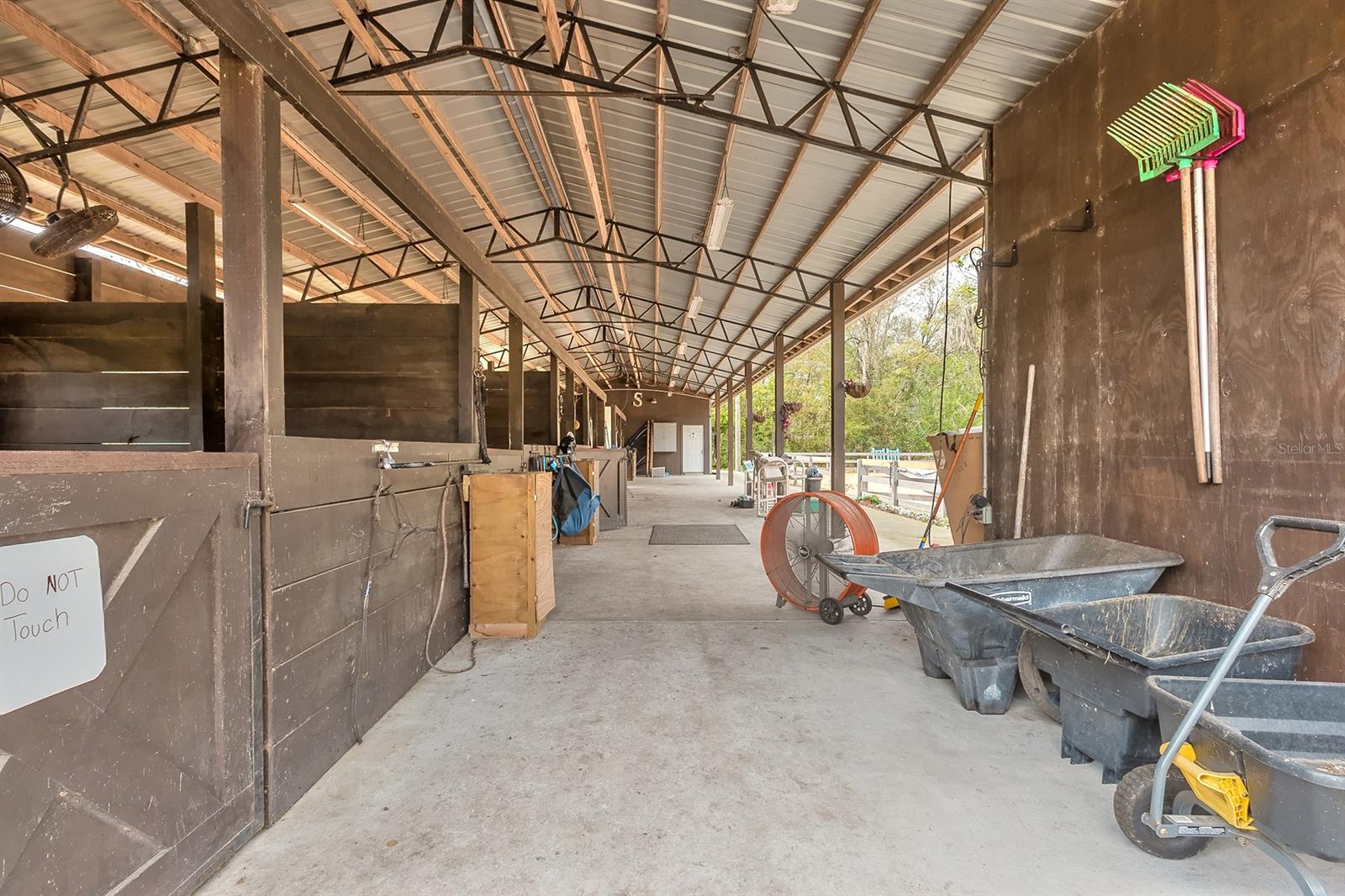 Howe & Currier - Land