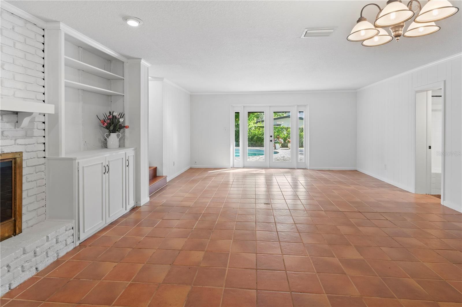 DOMMERICH HILLS FIFTH ADD - Residential