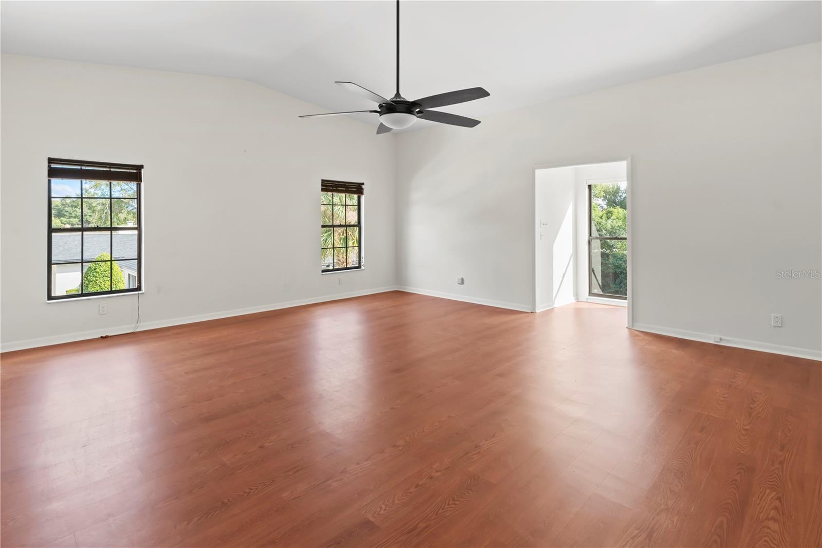 DOMMERICH HILLS FIFTH ADD - Residential