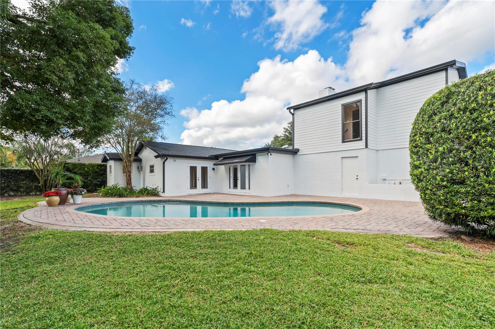 DOMMERICH HILLS FIFTH ADD - Residential