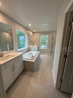 BLOOMINGDALE TOWNES - Residential Lease
