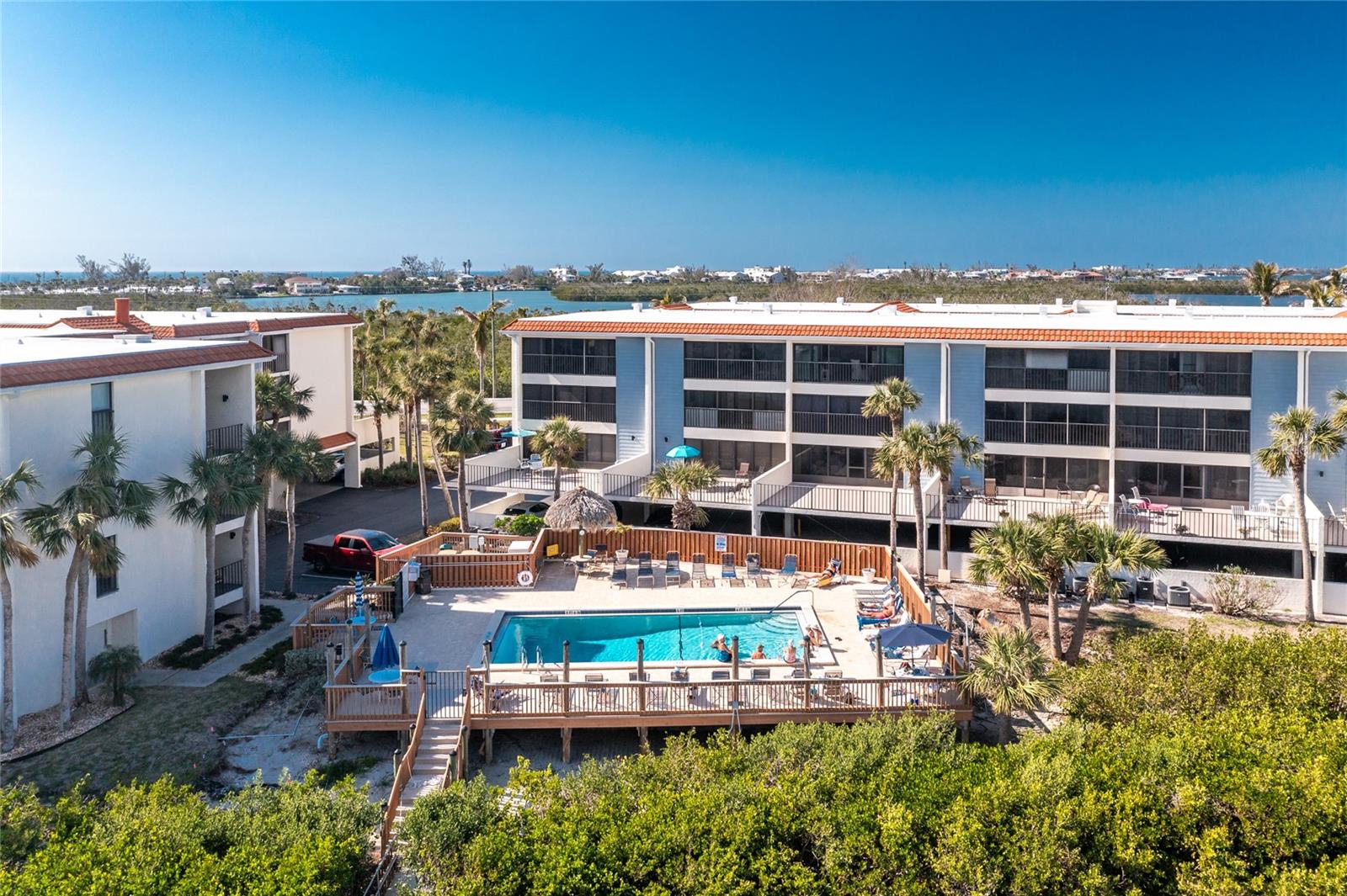 SANDPIPER KEY BLDG 05 - Residential