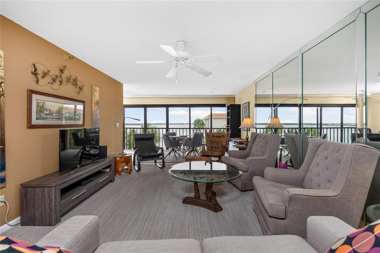 SANDPIPER KEY BLDG 05 - Residential