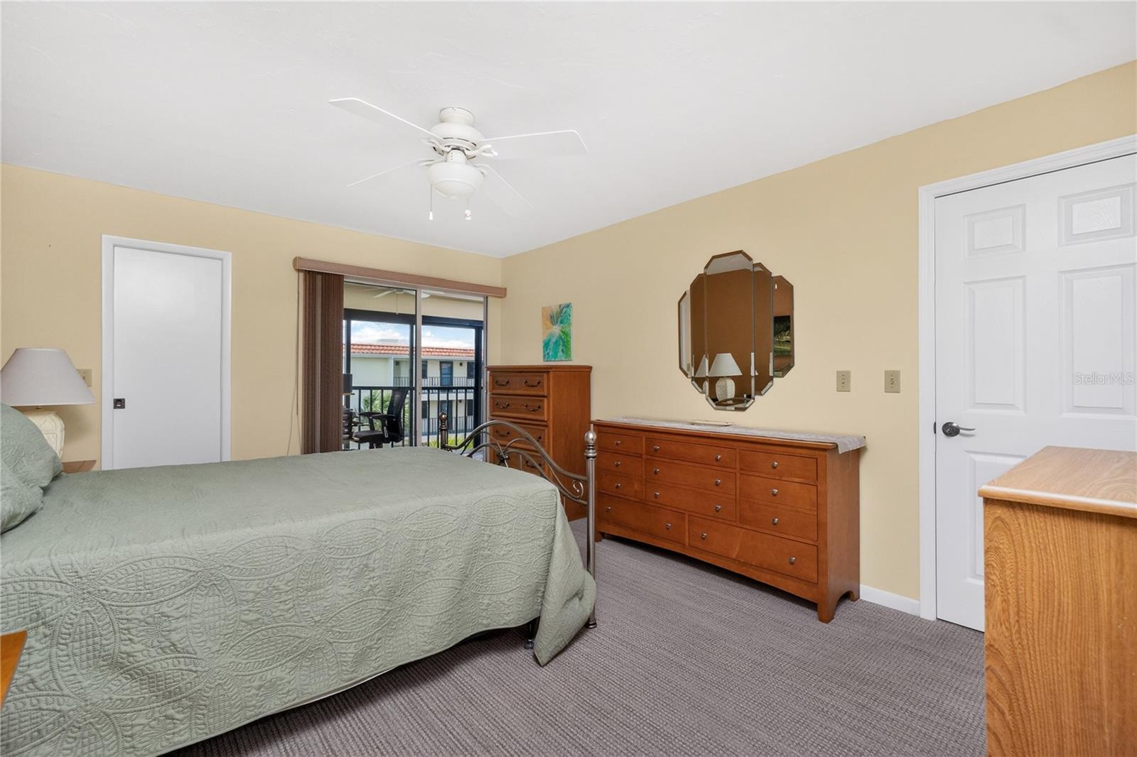 SANDPIPER KEY BLDG 05 - Residential