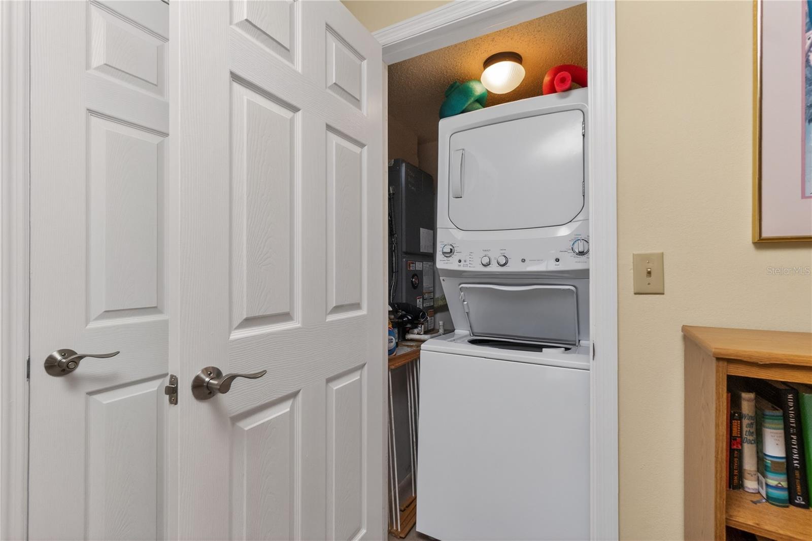 SANDPIPER KEY BLDG 05 - Residential