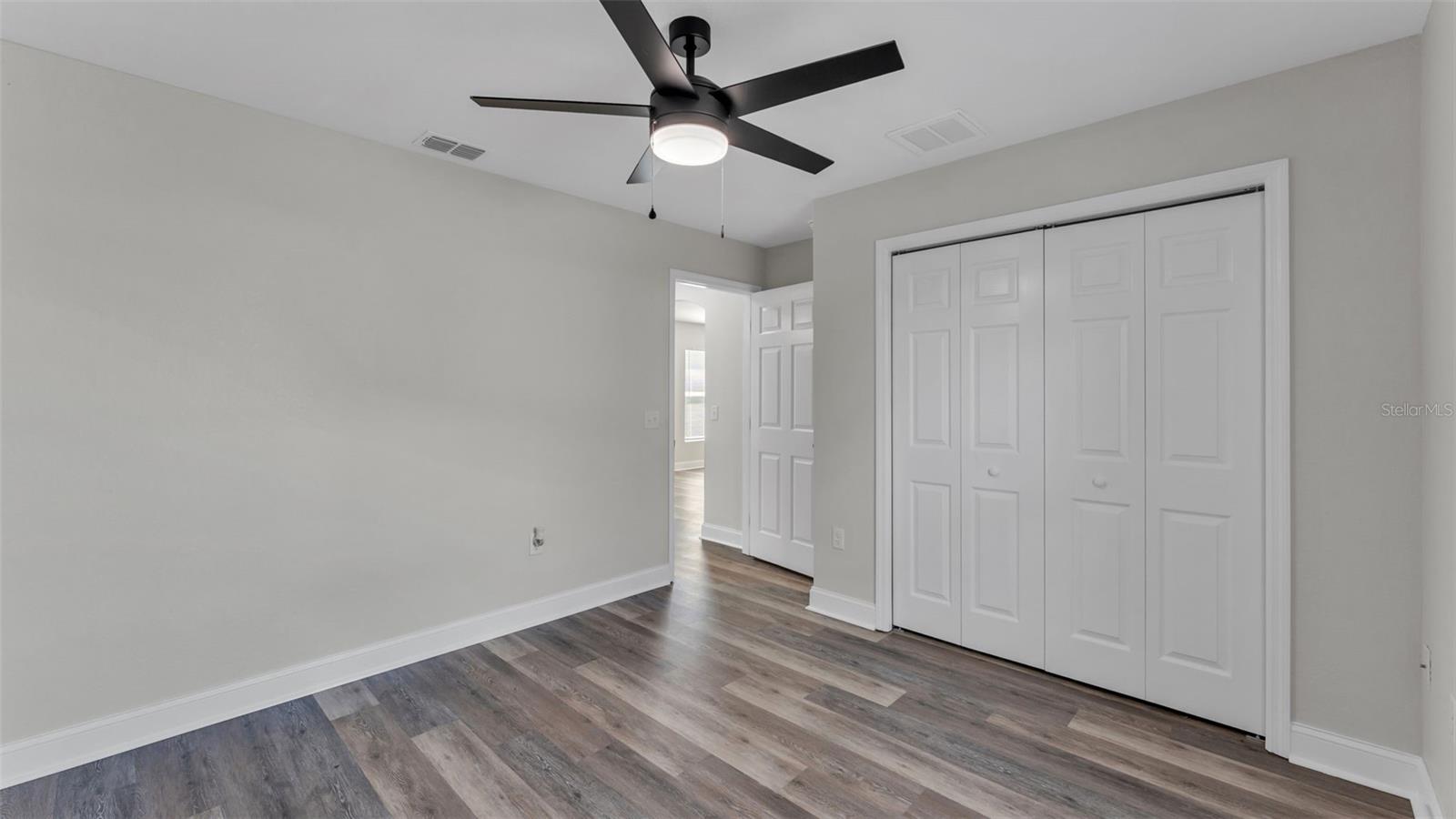 COUNTRY CLUB ESTATES SUB - Residential