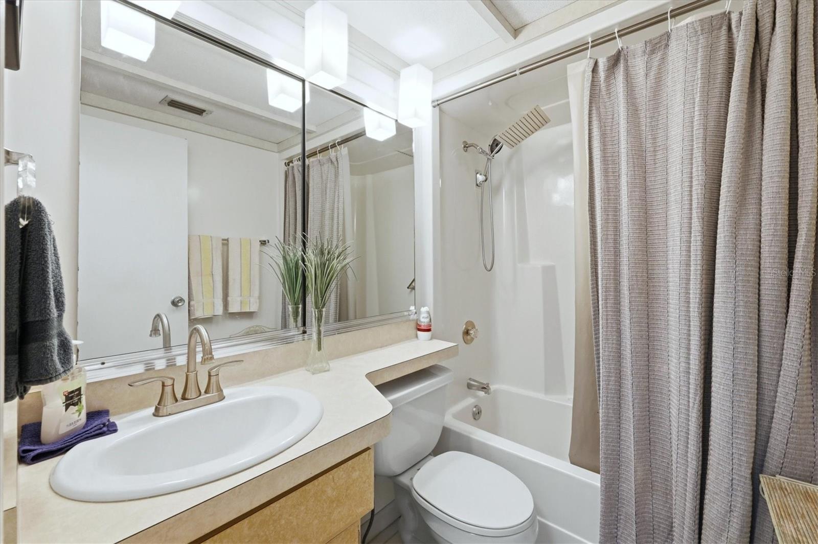 GARDENS THE - Residential