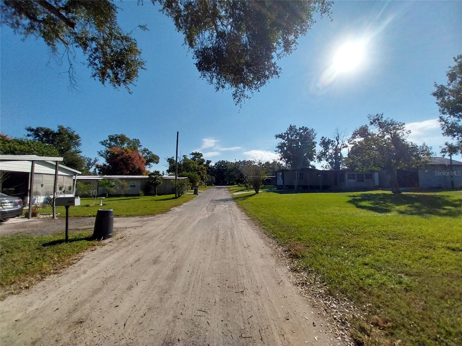 CINDY LANE MOBILE COURT - Residential