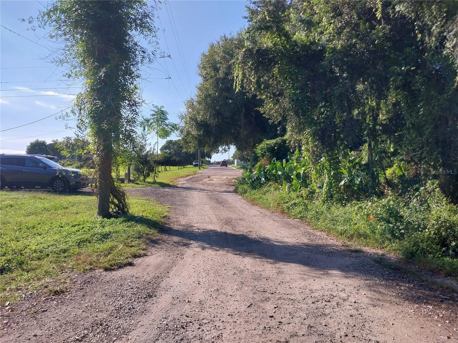 CINDY LANE MOBILE COURT - Residential