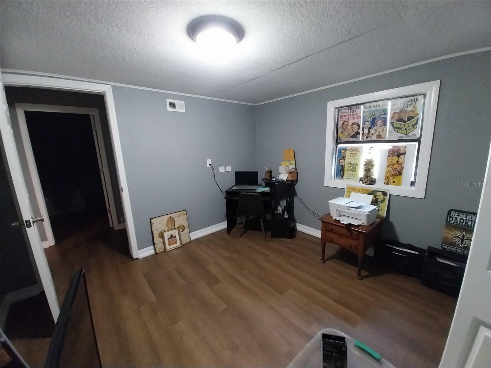 CINDY LANE MOBILE COURT - Residential