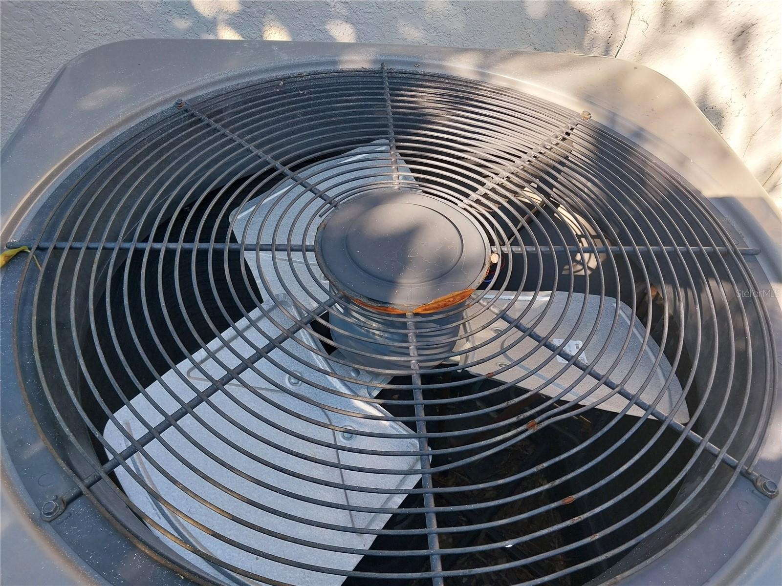 CINDY LANE MOBILE COURT - Residential