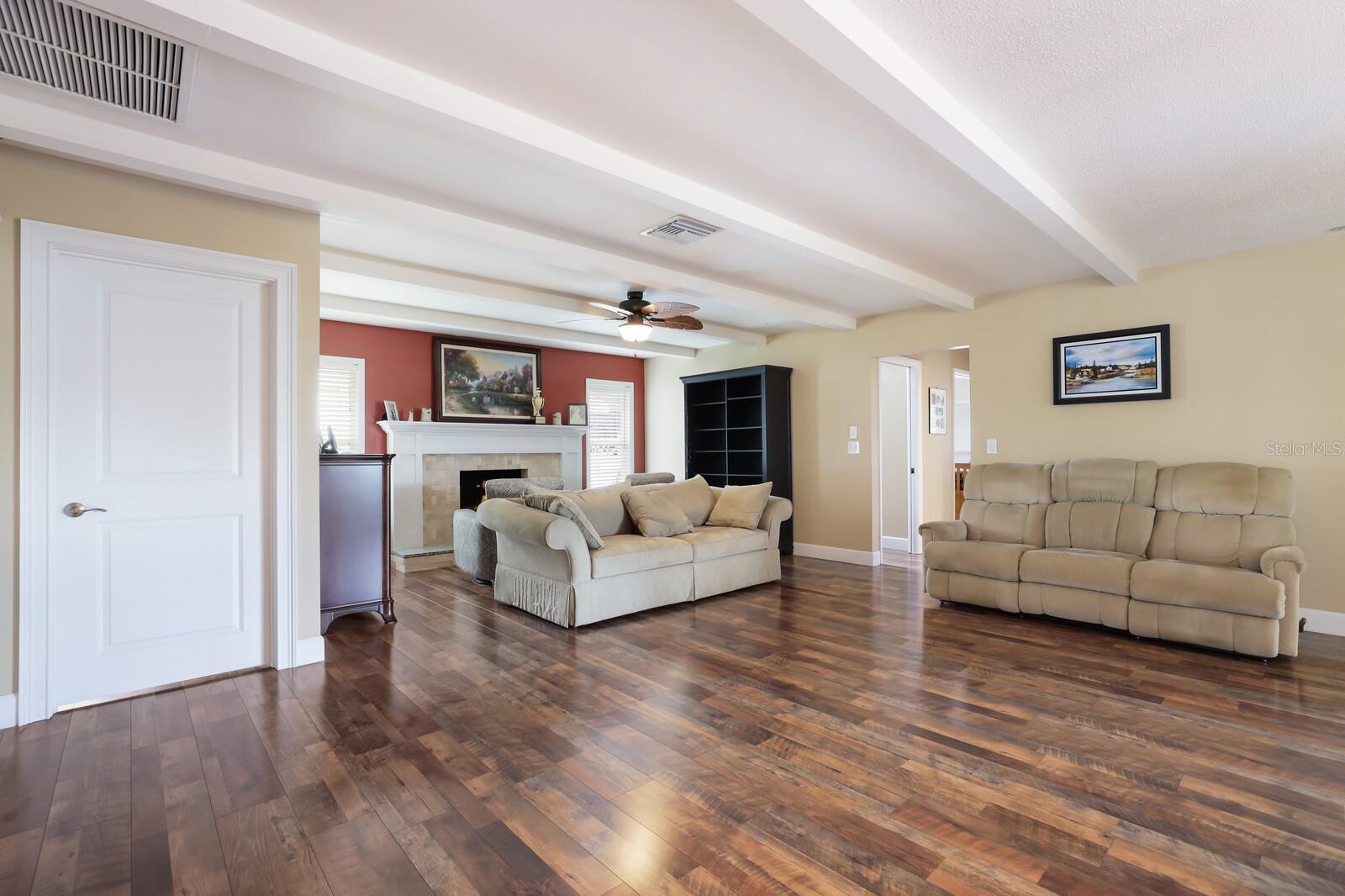 BELAIR BAYOU UNIT 2 - Residential Lease
