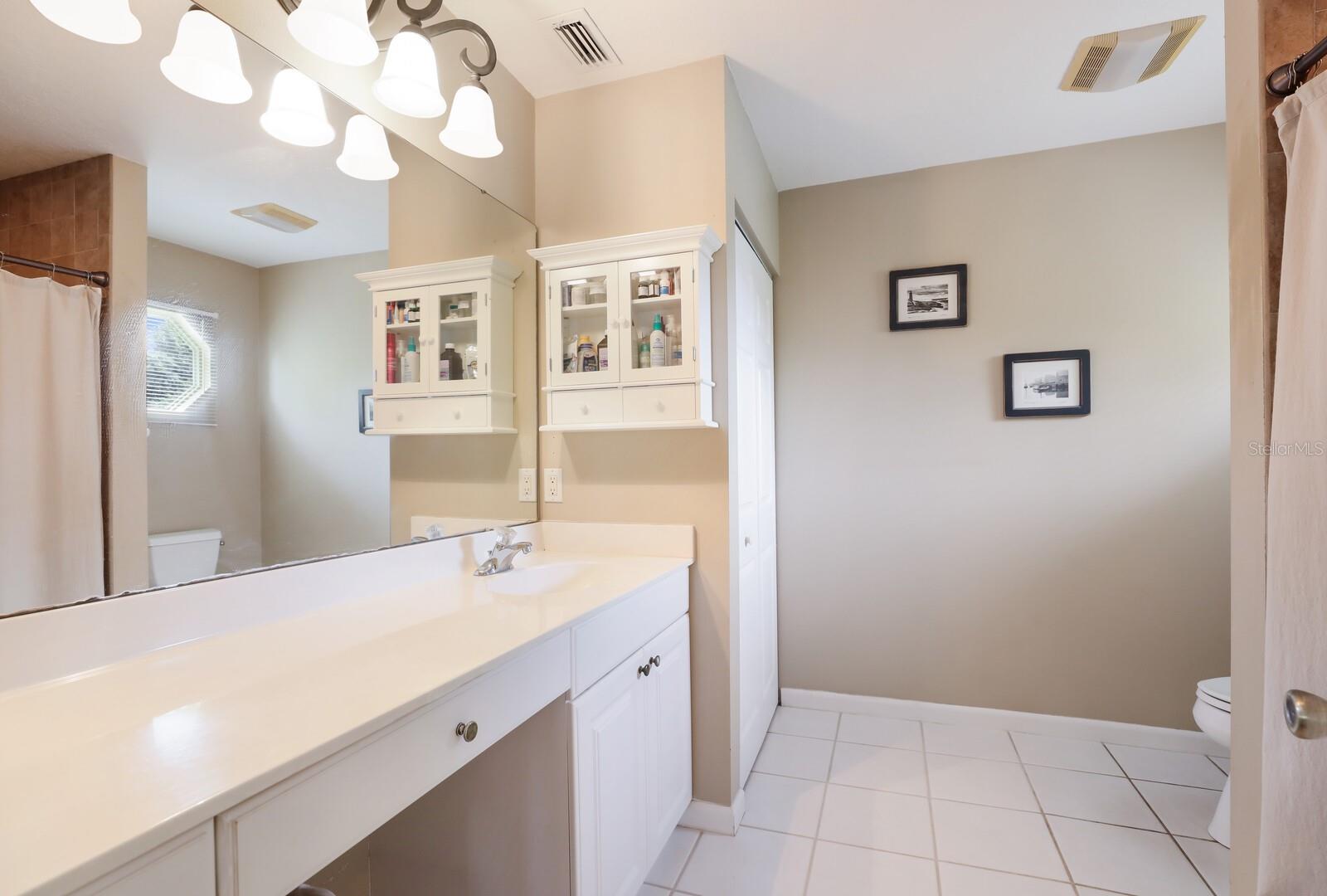BELAIR BAYOU UNIT 2 - Residential Lease