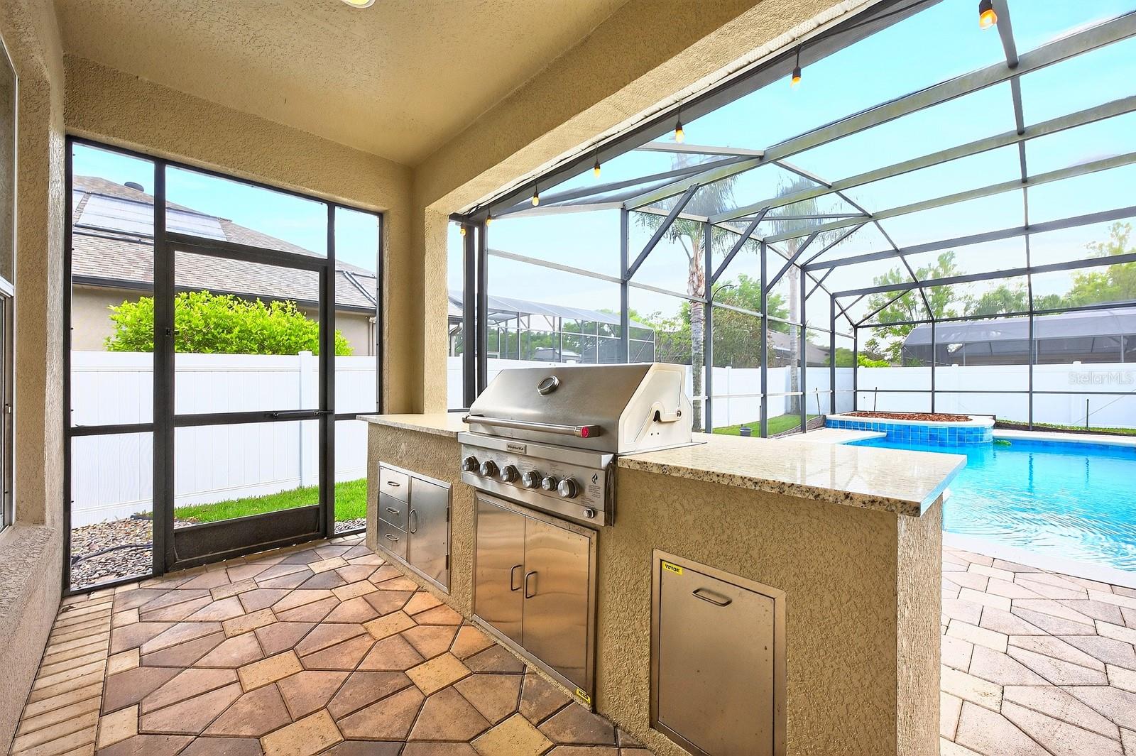 EMERALD ESTATES - Residential