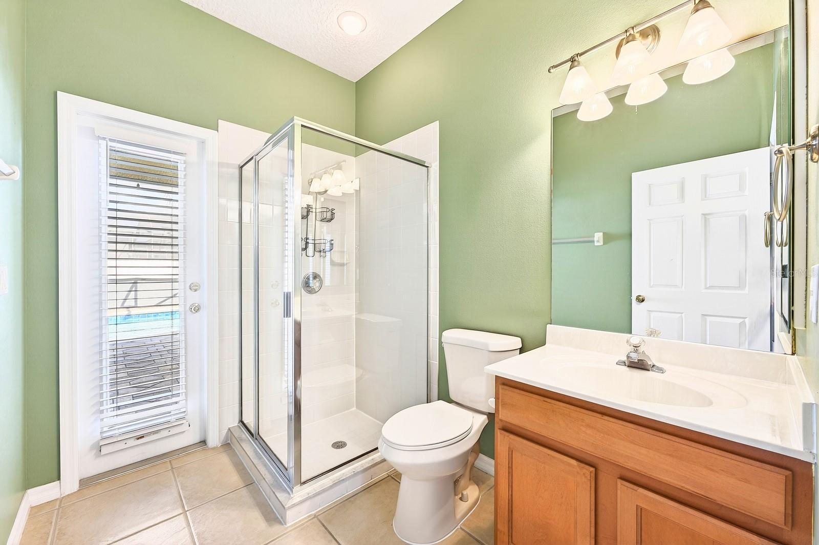 EMERALD ESTATES - Residential