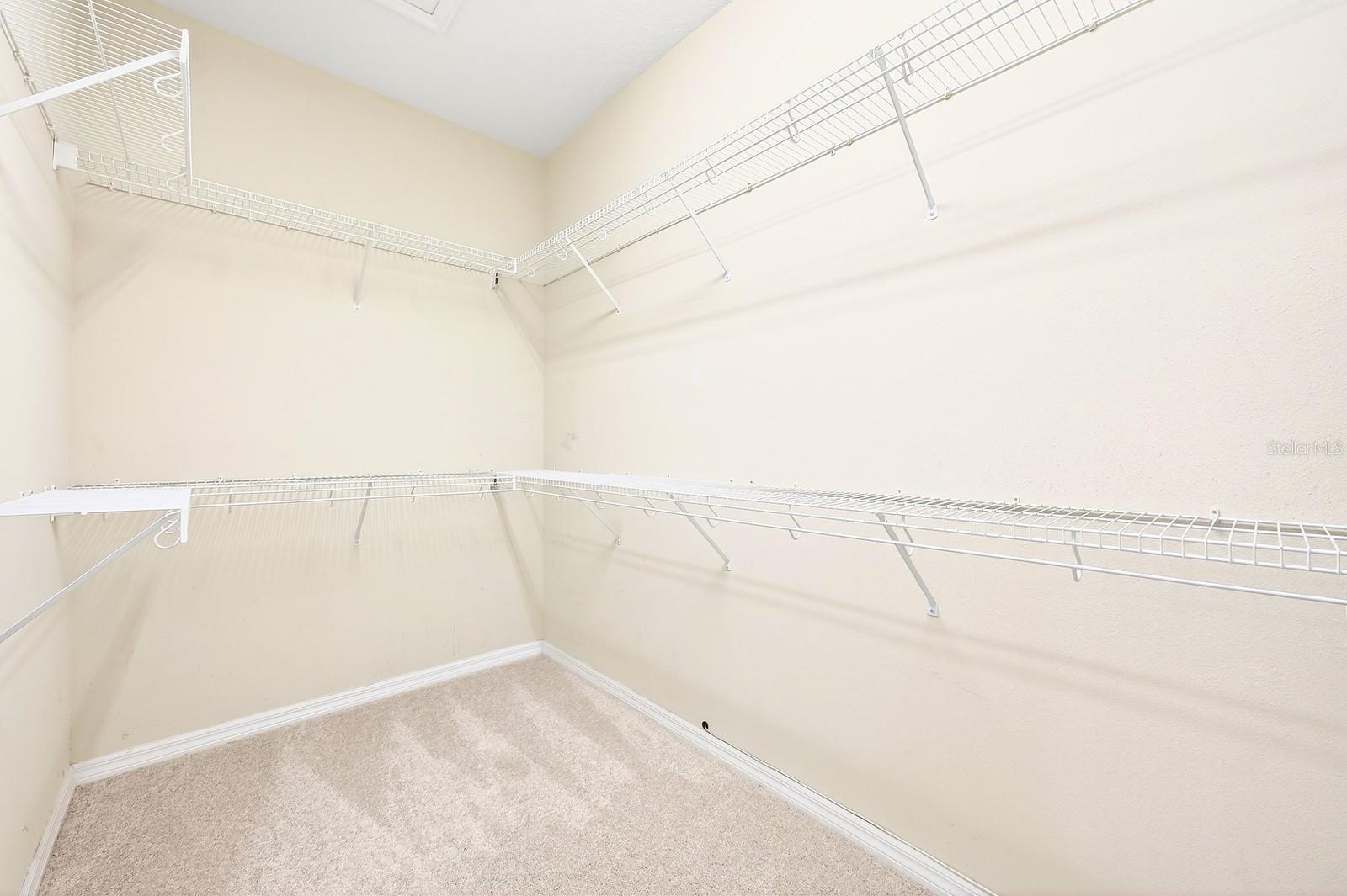 EMERALD ESTATES - Residential