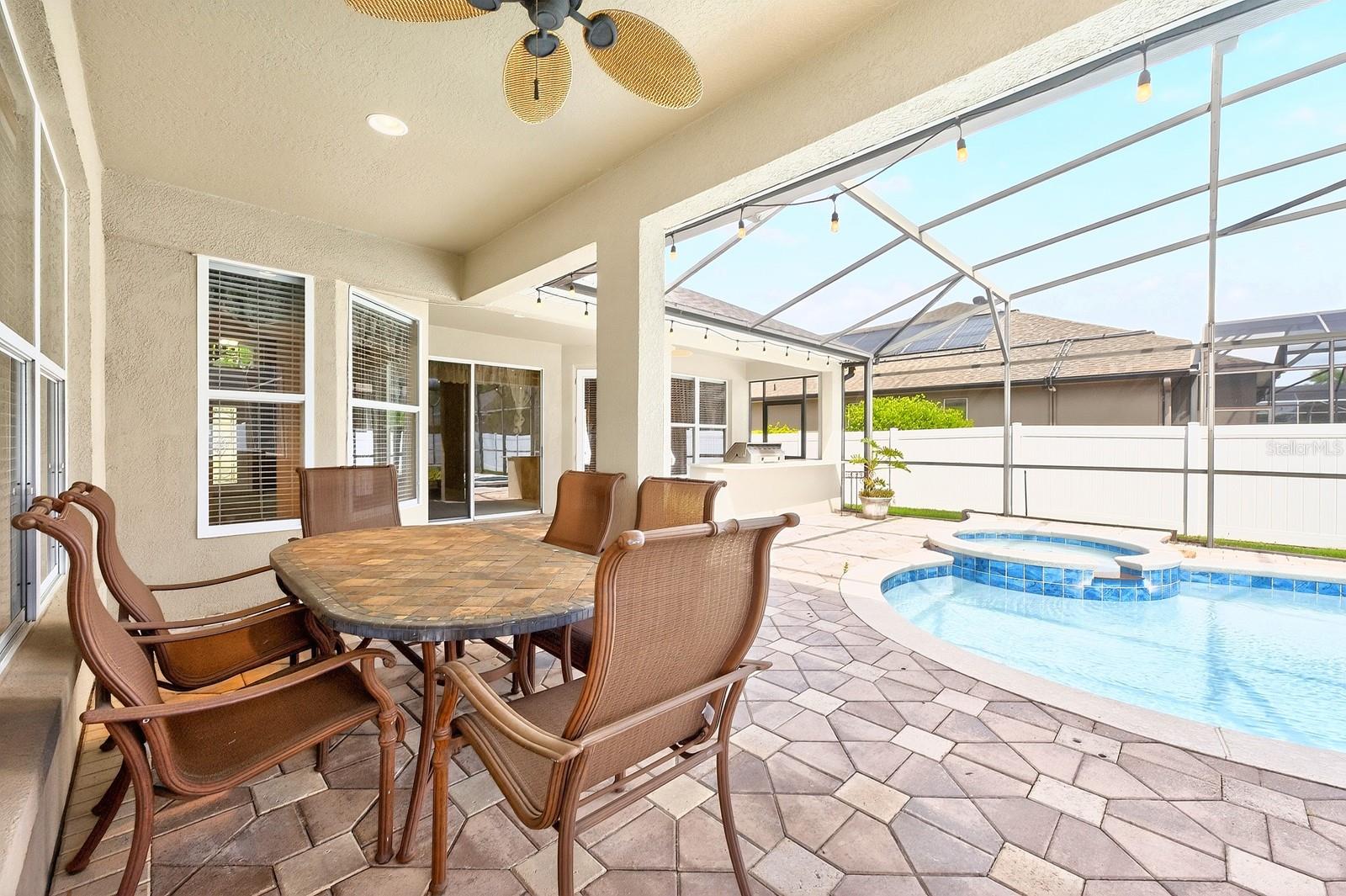 EMERALD ESTATES - Residential