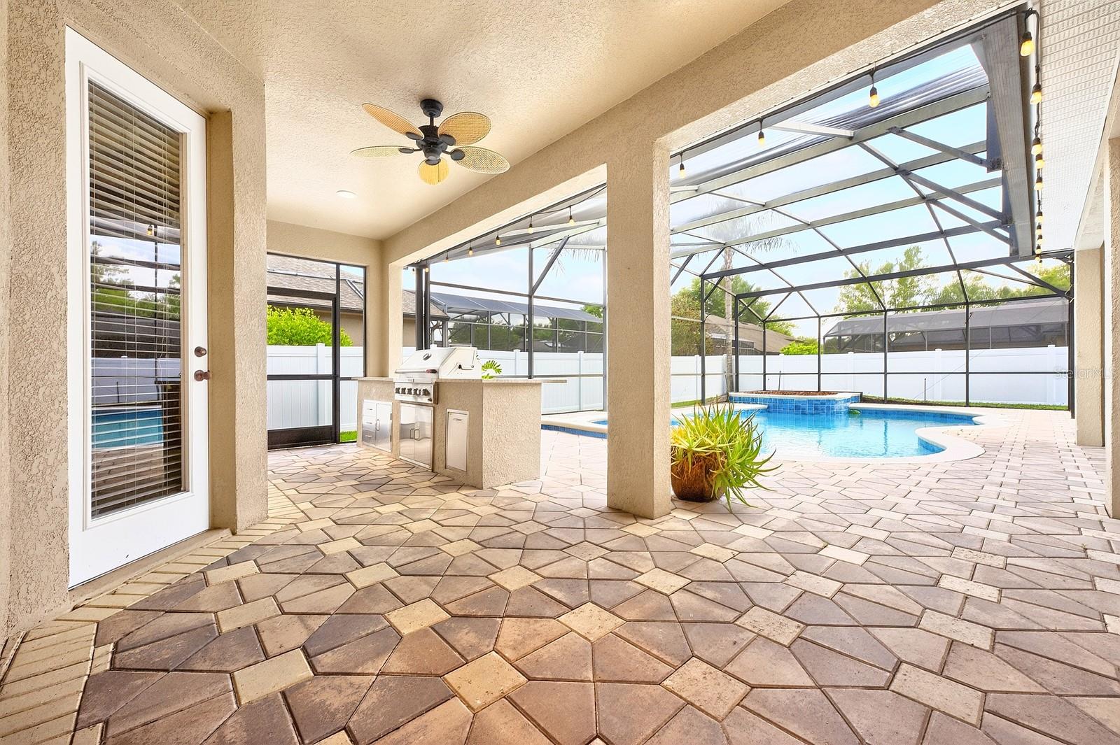 EMERALD ESTATES - Residential