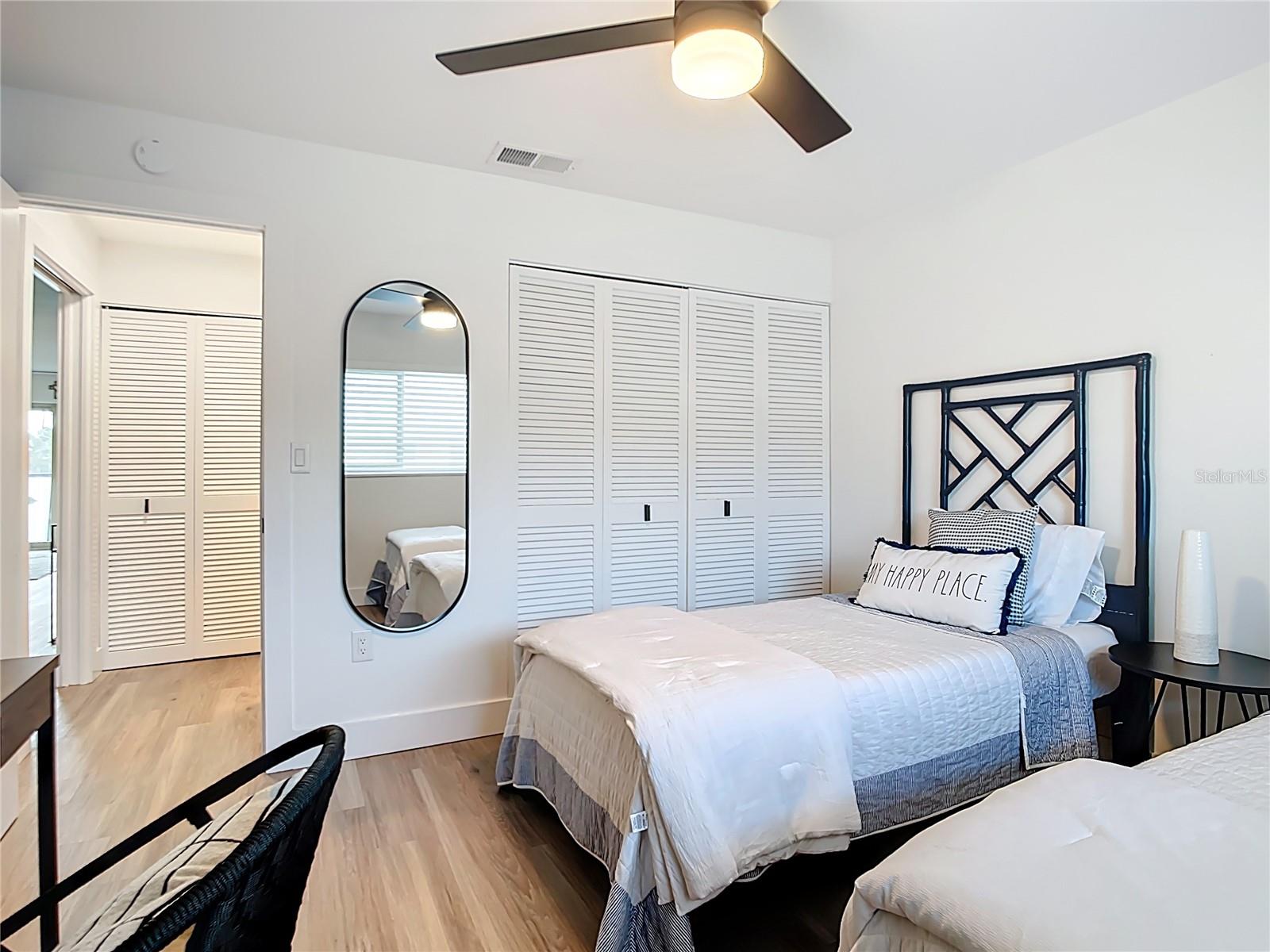 PARKDALE EAST - Residential