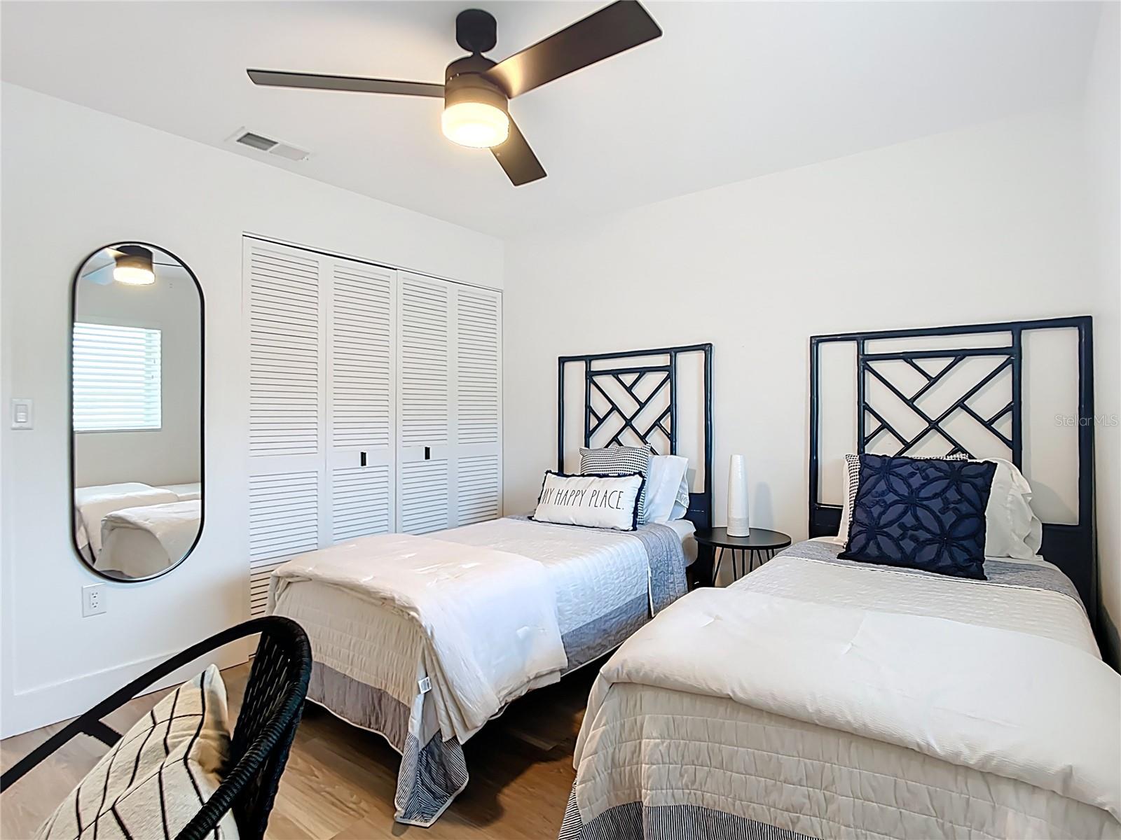 PARKDALE EAST - Residential